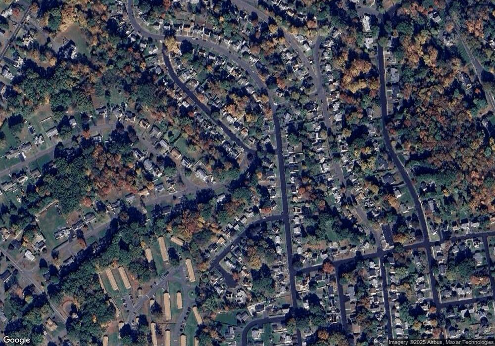 10 Birch Ln, Naugatuck, CT 06770 - photo 1