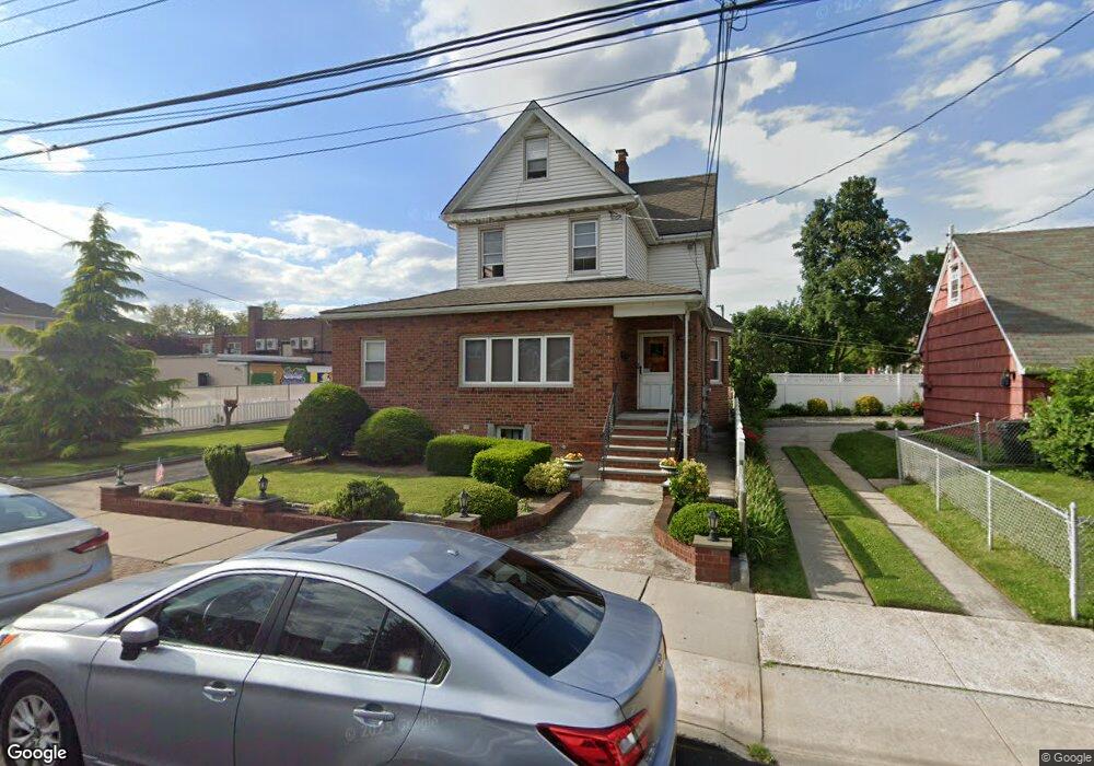 14957 15th Dr unit 1, Whitestone, NY 11357 - photo 1