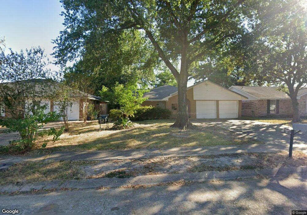 7227 Stonegate Dr, Houston, TX 77040 - photo 1