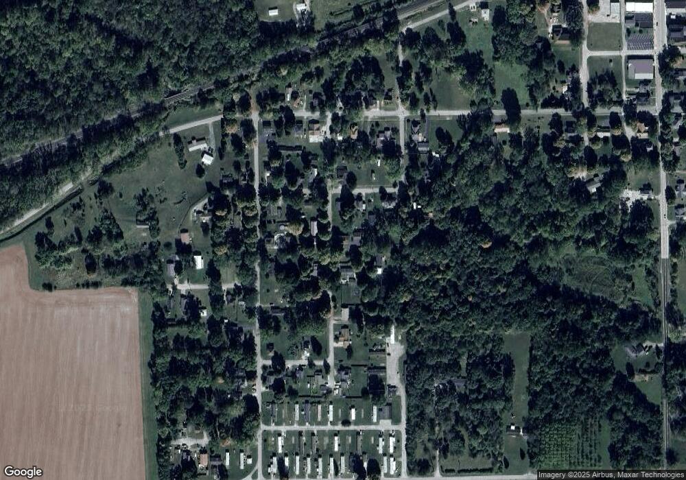 335 S Pearl St, Andrews, IN 46702 - photo 1