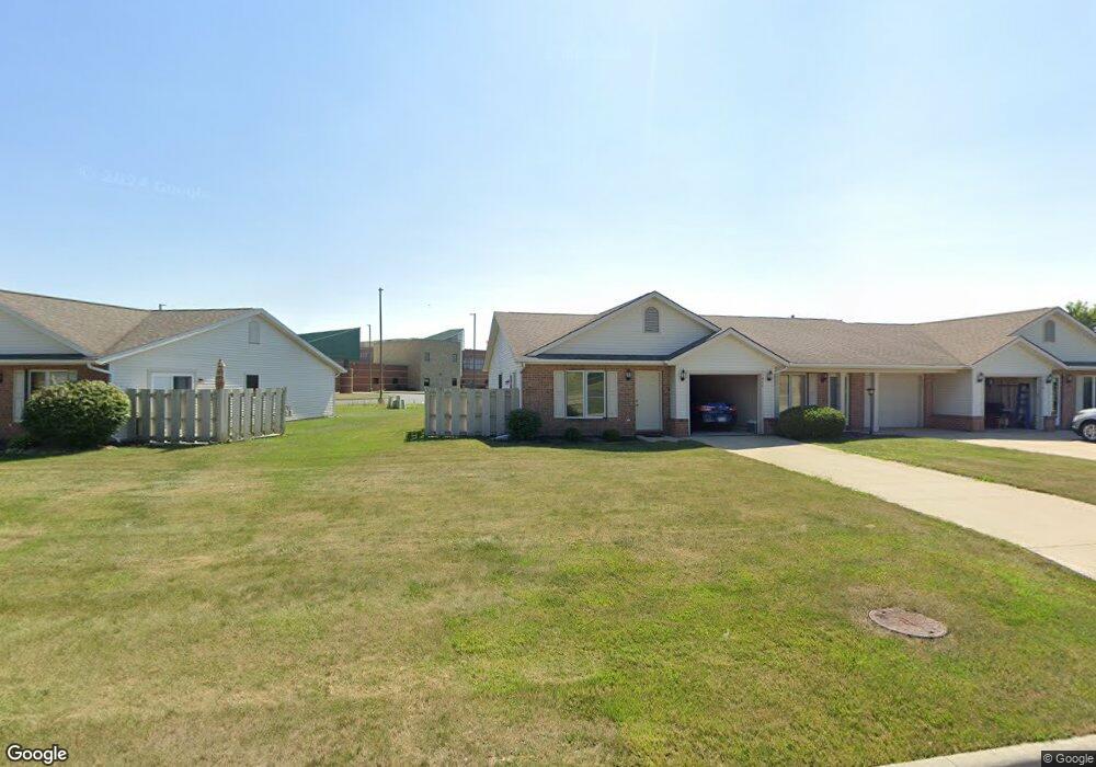 211 Westfield Dr, Archbold, OH 43502 - photo 1