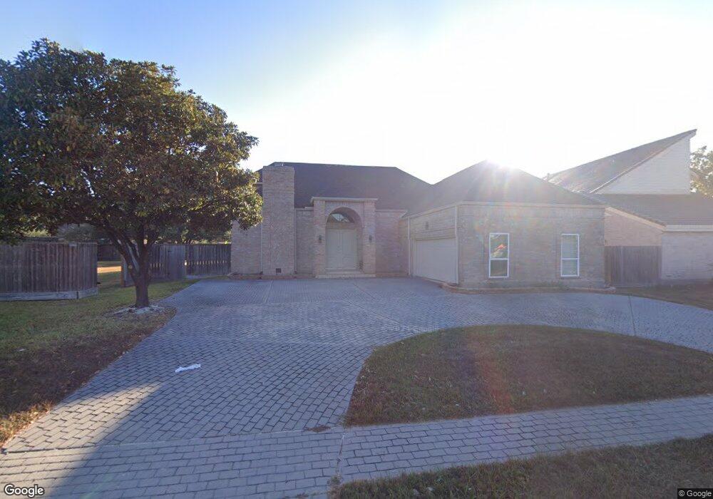 7606 Antoine Dr, Houston, TX 77088 - photo 1