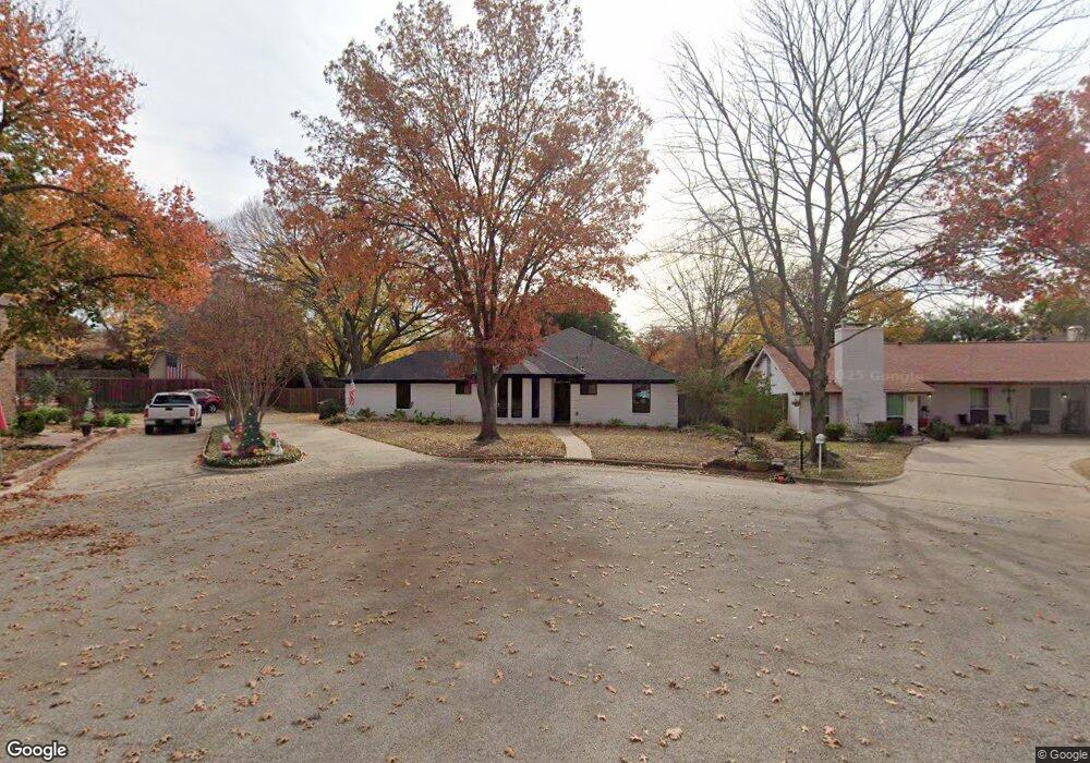 1112 Sandpiper Dr, Denton, TX 76205 - photo 1