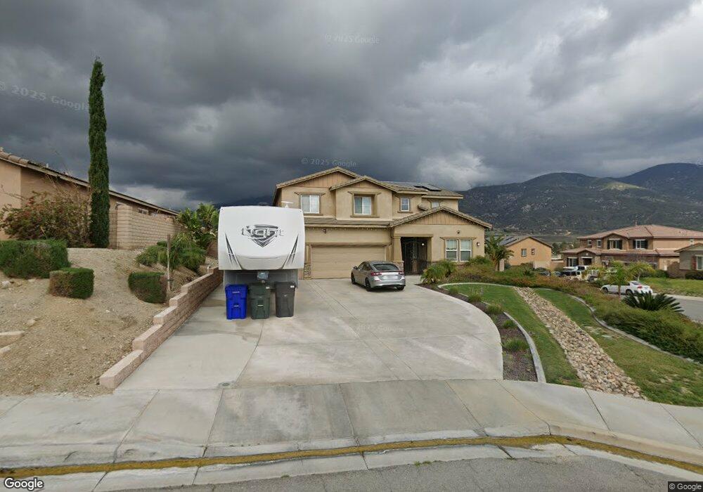 5403 N Pinnacle Ln, San Bernardino, CA 92407 - photo 1