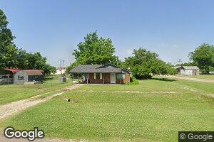 102 N Lewis St, Mulhall, OK 73063