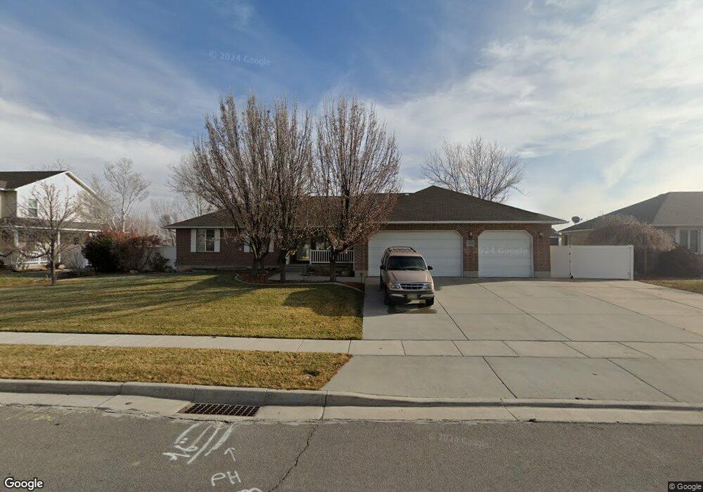 11859 Kings Crossing Way, Riverton, UT 84065 - photo 1