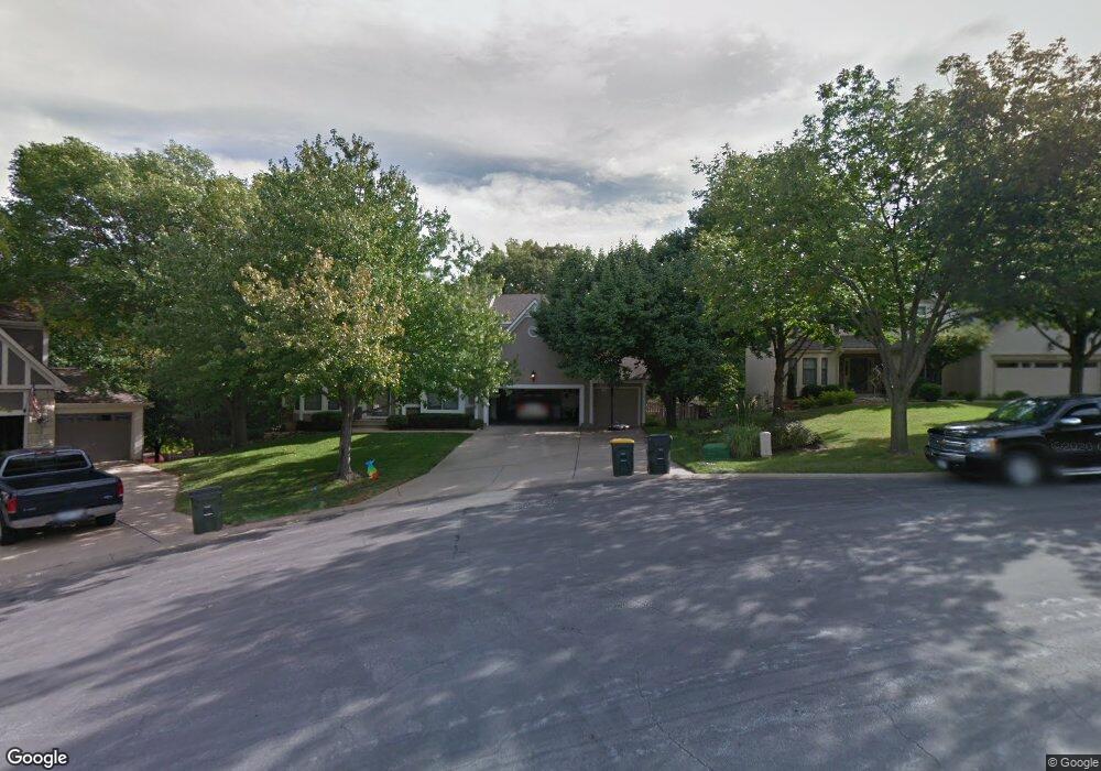 13732 W 76th Cir, Shawnee, KS 66216 - photo 1