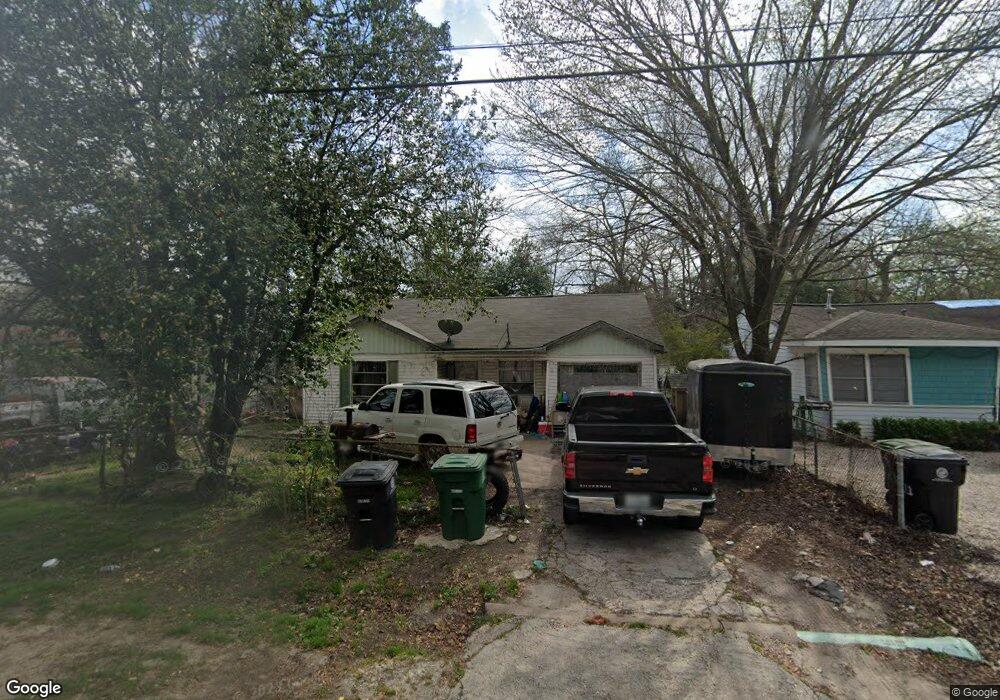 214 Burress St, Houston, TX 77022 - photo 1