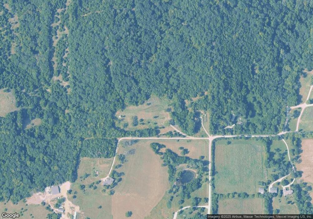 946 N 1950 Rd, Lawrence, KS 66049 - photo 1