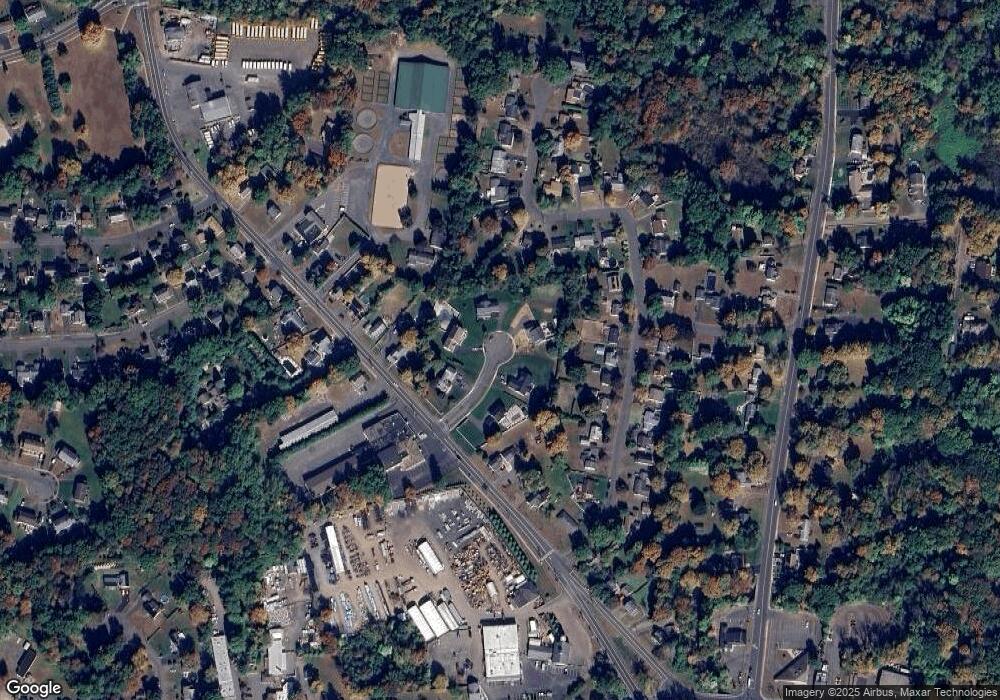 84 Turnberry Ct unit 21, Watertown, CT 06795 - photo 1