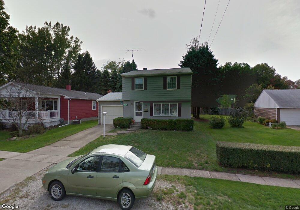 630 Montpelier Ave, Erie, PA 16505 - photo 1