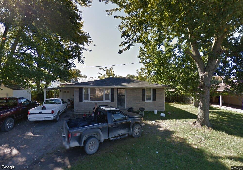 713 W Maple St, Austin, IN 47102 - photo 1