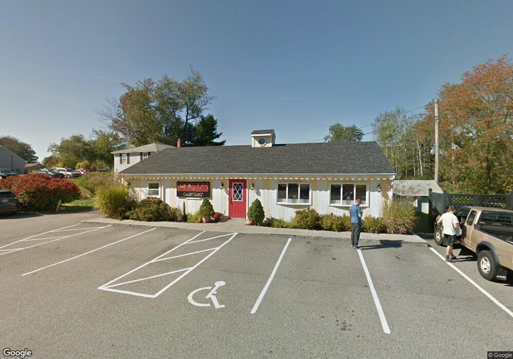 447 U S 1, Kittery, ME 03904 - photo 1