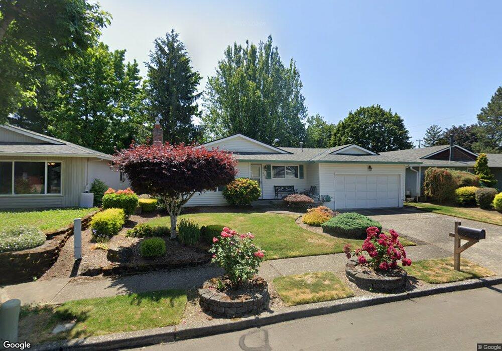 2520 SW 23rd Cir, Troutdale, OR 97060 - photo 1