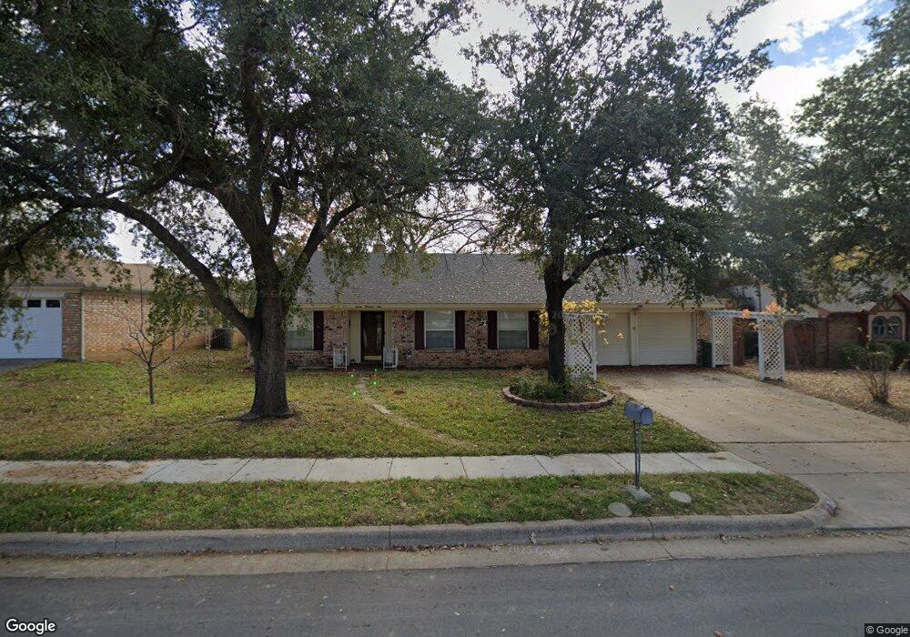 704 Huntwich Dr, Bedford, TX 76021 - photo 1