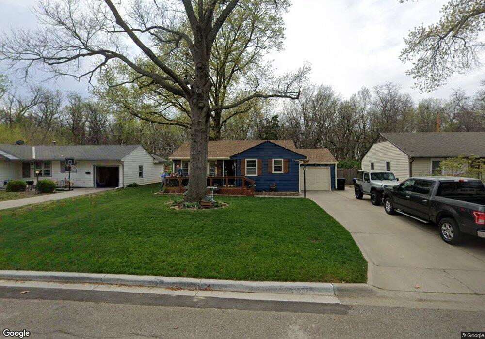 1413 SW Indian Trail, Topeka, KS 66604 - photo 1