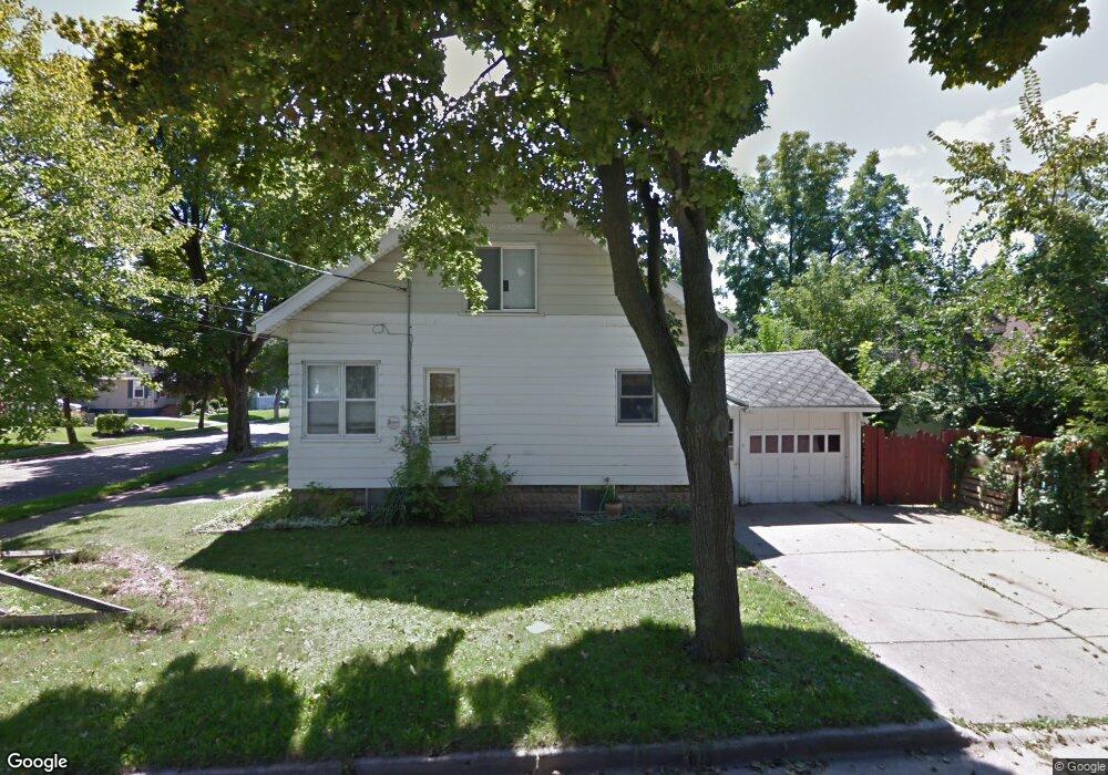 1143 Hapeman St, Lansing, MI 48915 - photo 1