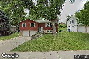 720 Leprechaun Ln, Papillion, NE 68046