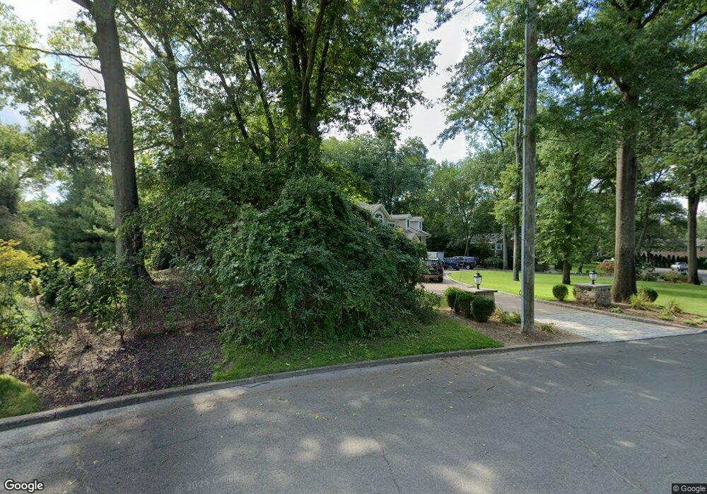 9 Everett Rd, Demarest, NJ 07627 - photo 1