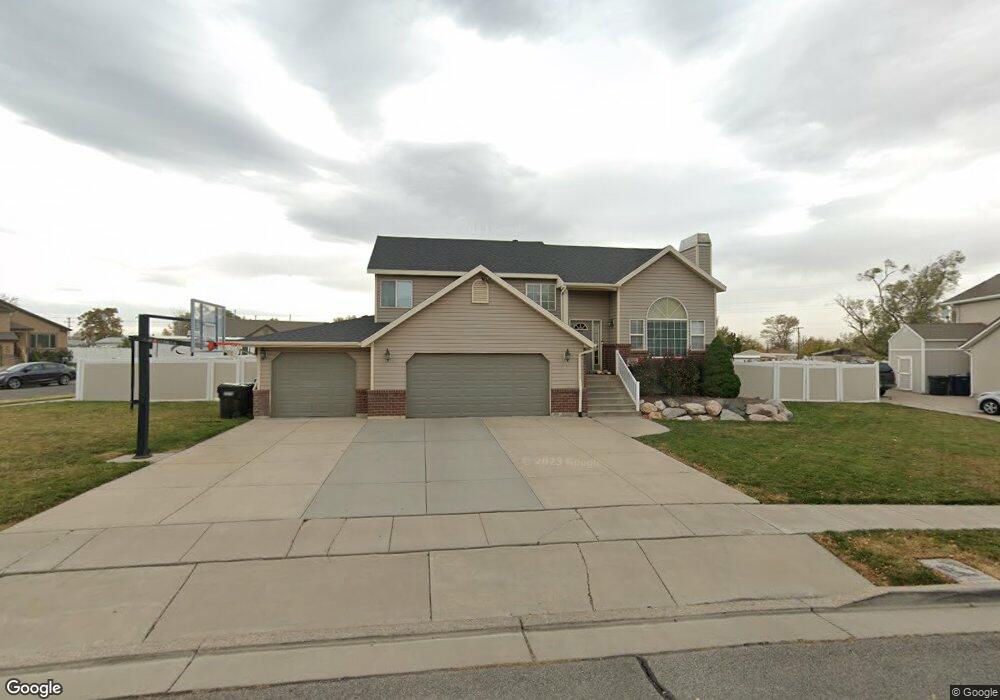 1049 W 1400 S, Woods Cross, UT 84087 - photo 1