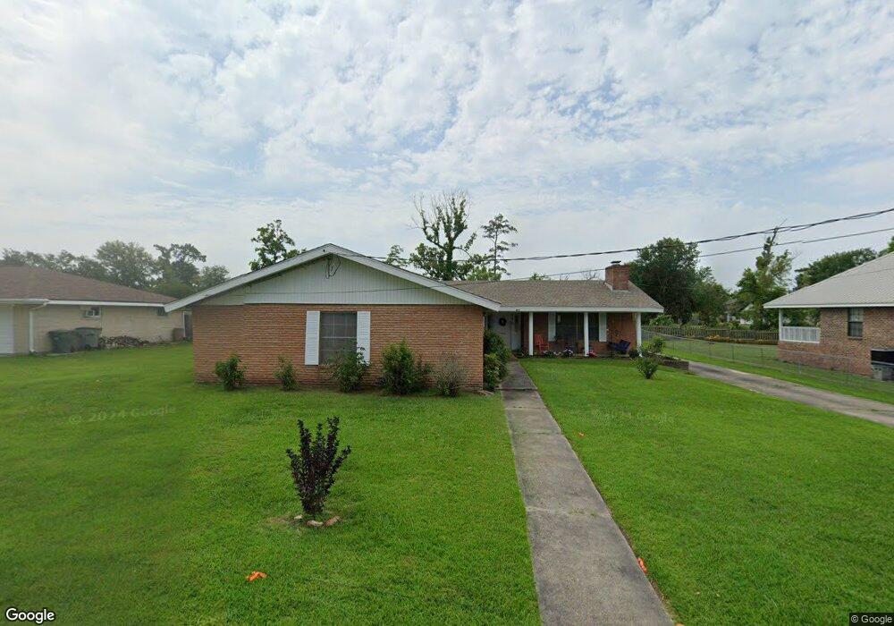 939 Idlewilde Ln, Lake Charles, LA 70605 - photo 1