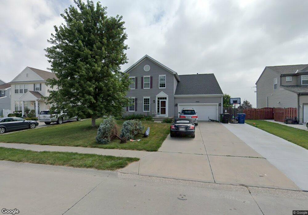 2413 S River Rock Dr, Papillion, NE 68046 - photo 1