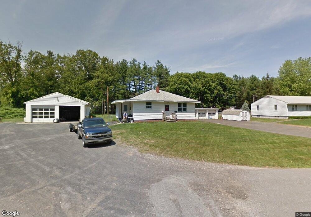 7 Oathout Ln, Latham, NY 12110 - photo 1