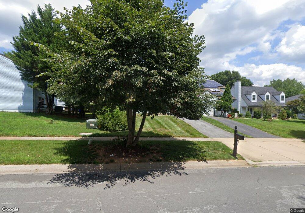 20326 Brandermill Dr, Germantown, MD 20876 - photo 1