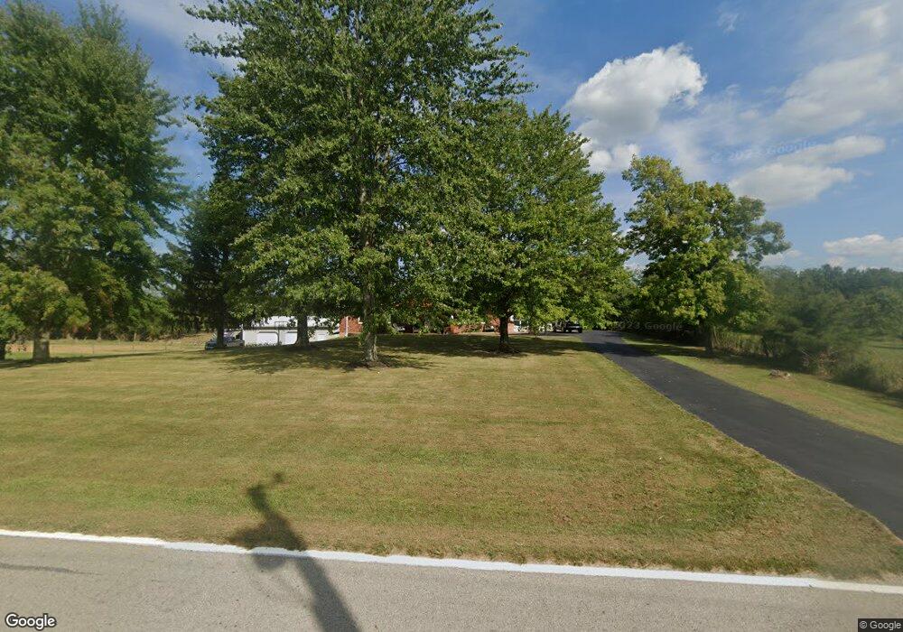 21018 Fayetteville Rd, Blanchester, OH 45107 - photo 1