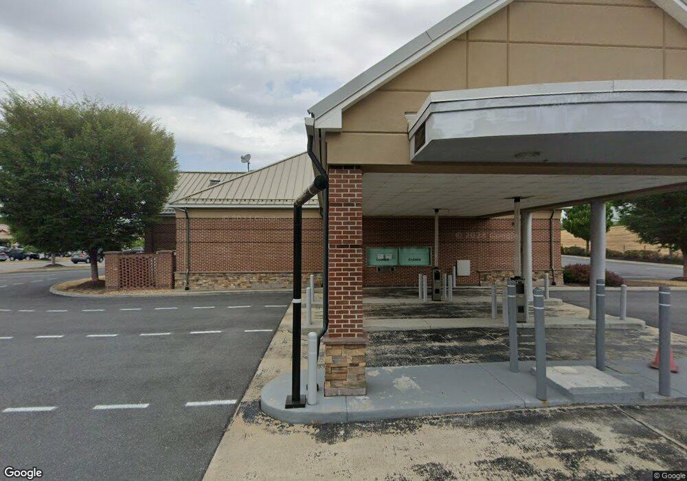 100 Crooked Run Plaza, Front Royal, VA 22630 - photo 1