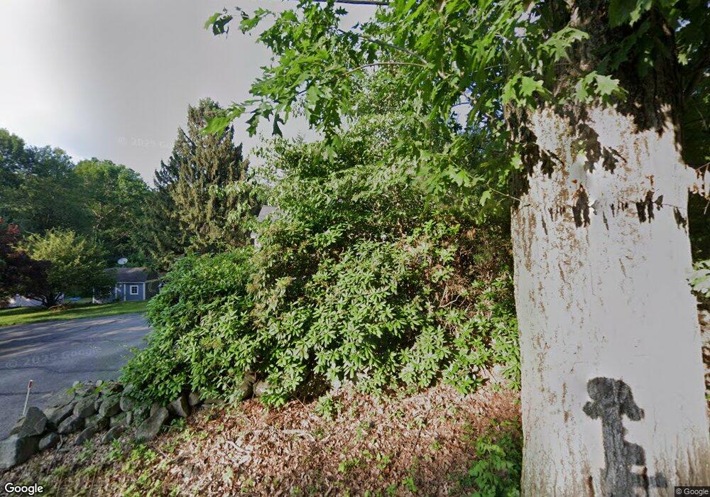 15 Dutton Rd, Pelham, NH 03076 - photo 1