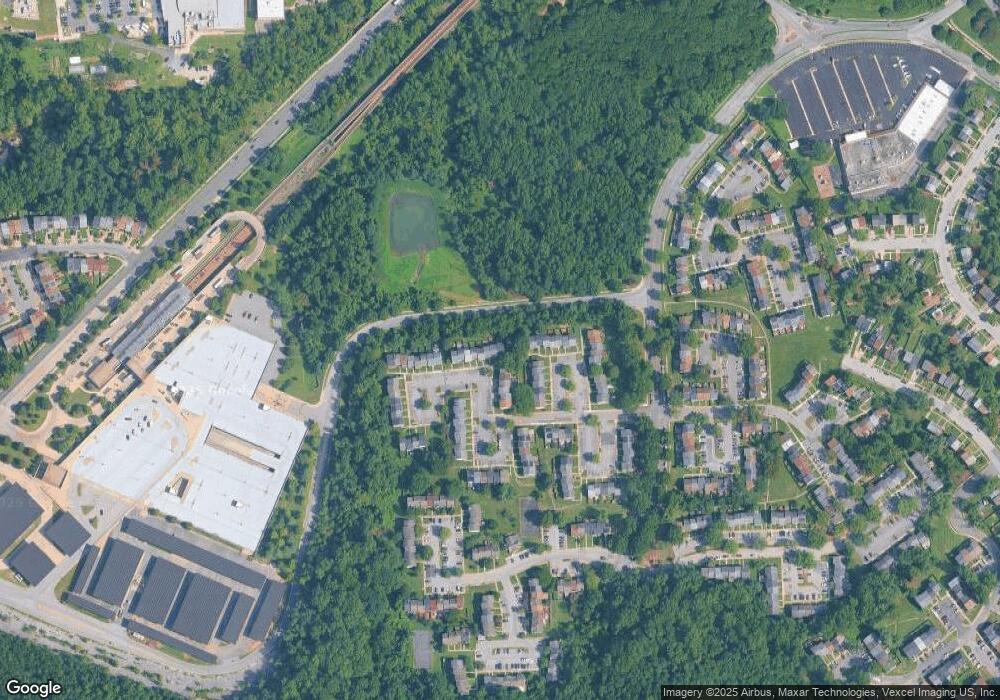 2044 N Anvil Ln, Temple Hills, MD 20748 - photo 1