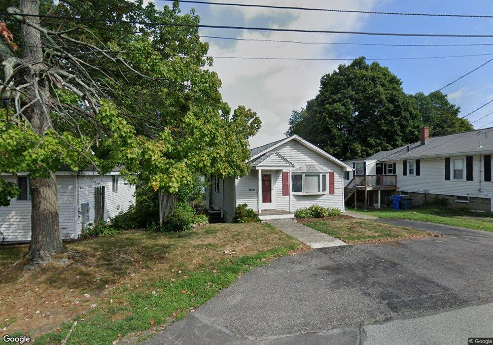 14 Hiawatha Ave, Waltham, MA 02451 - photo 1