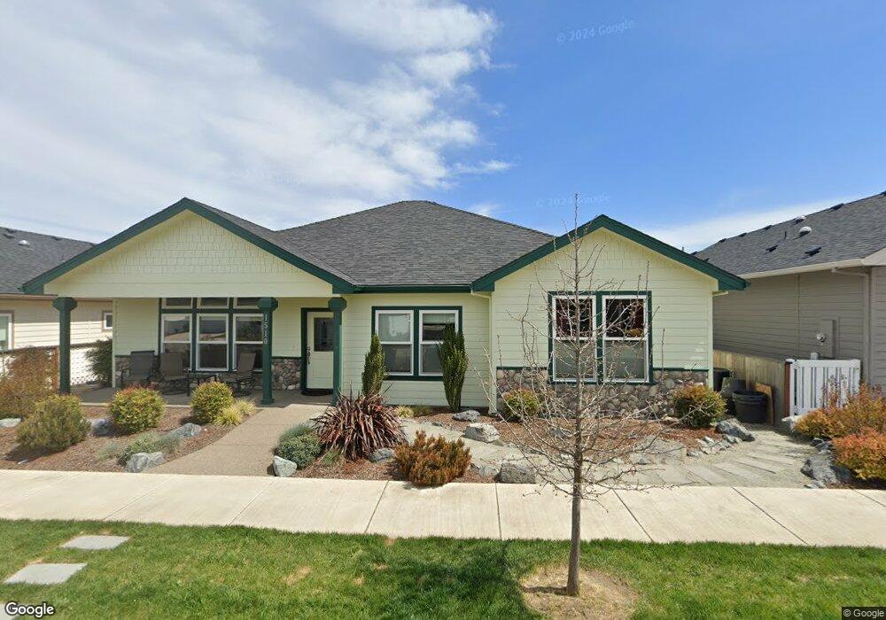 1510 River Run St, Central Point, OR 97502 - photo 1