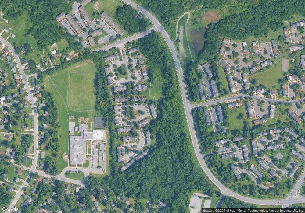 3512 Wood Creek Dr, Suitland, MD 20746 - photo 1