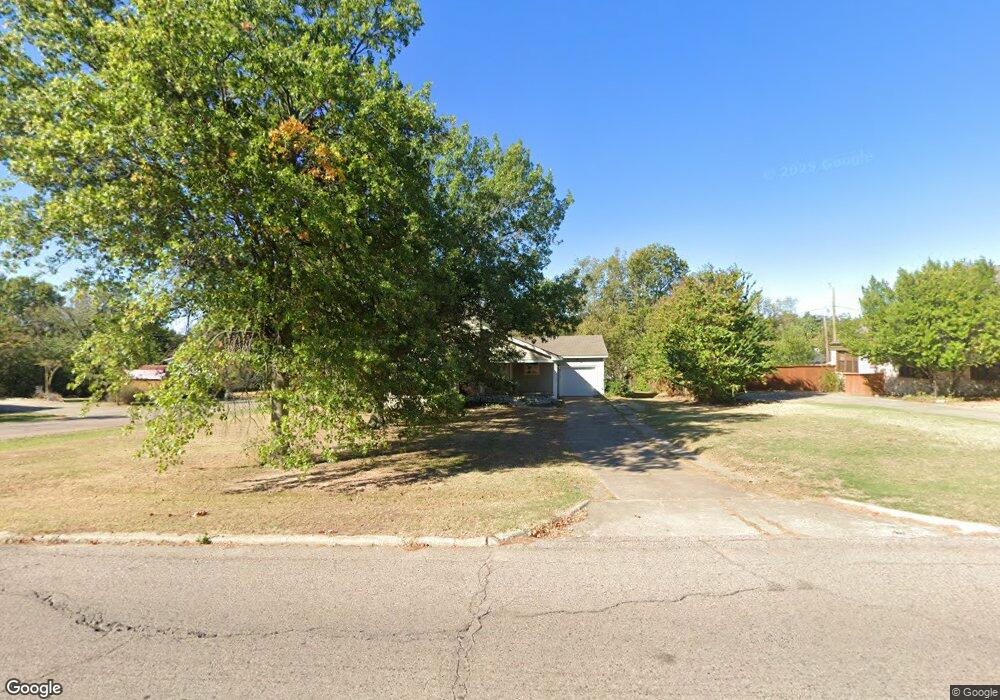 1802 N Union Ave, Shawnee, OK 74804 - photo 1