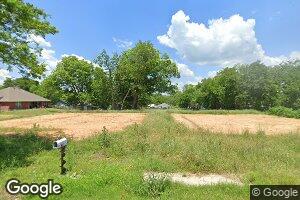 413 Pecan St, Grandview, TX 76050