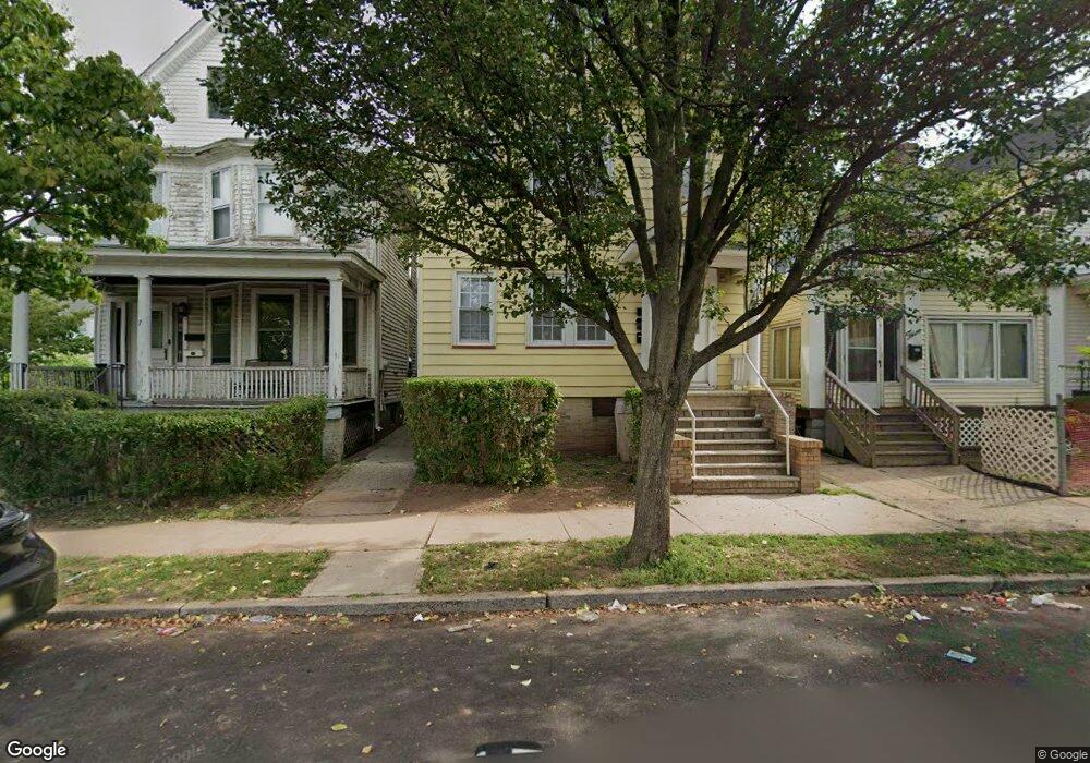 5 Freeman St, New Brunswick, NJ 08901 - photo 1