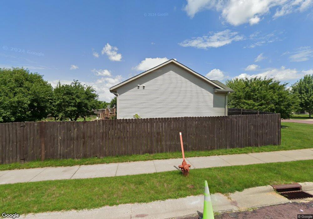 116 Quinion Dr, Mankato, MN 56001 - photo 1