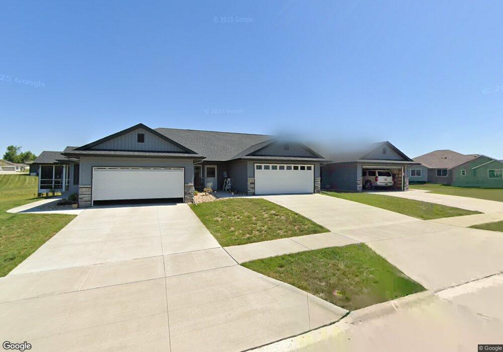 3716 Bluebird Dr SW, Cedar Rapids, IA 52404 - photo 1
