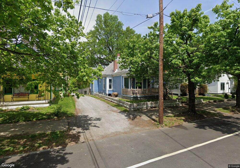 610 W Spring St, New Albany, IN 47150 - photo 1