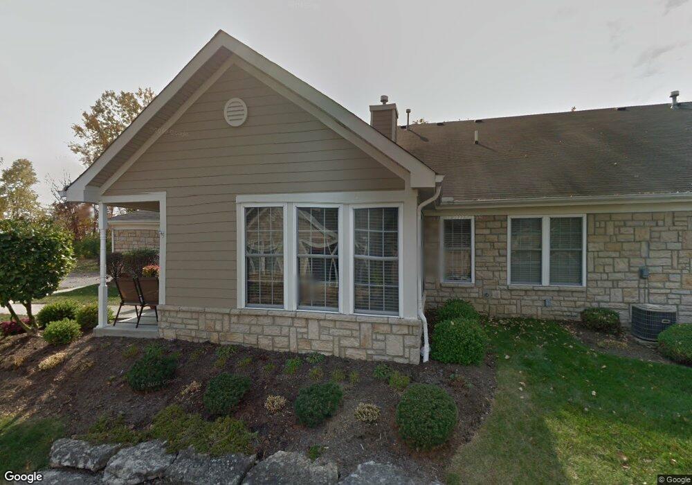 1261 Winningham Ln unit 1261, Columbus, OH 43240 - photo 1