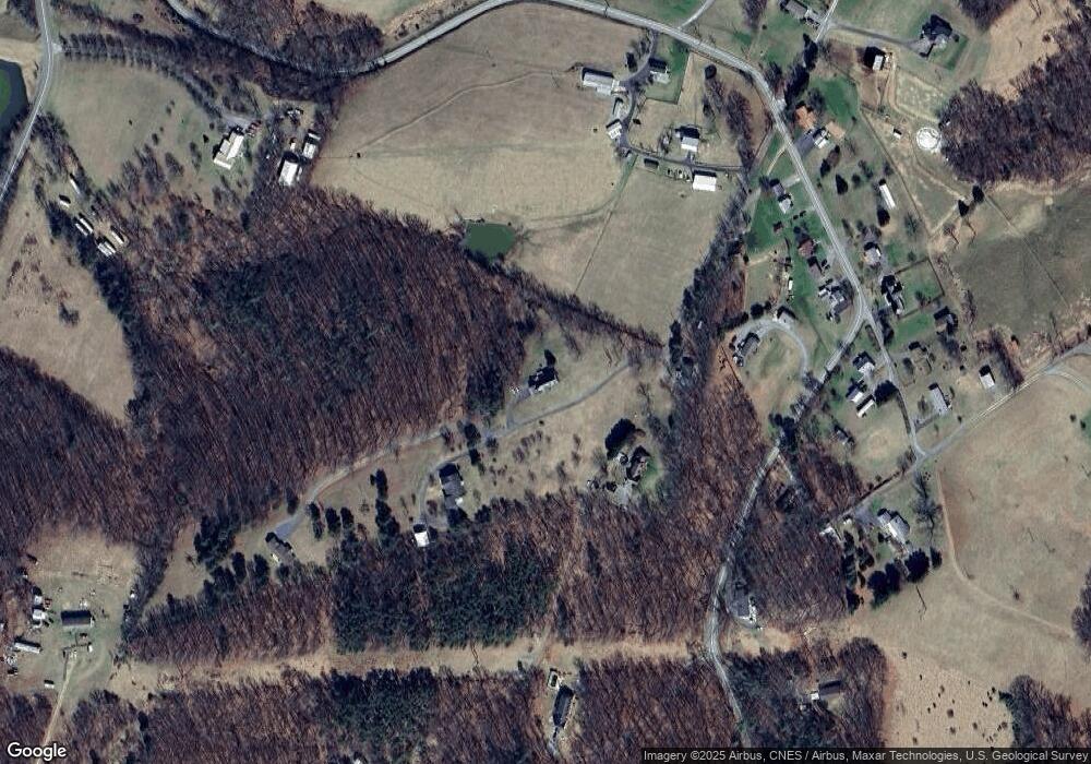 222 Guitar Ln, Berkeley Springs, WV 25411 - photo 1