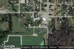 210 S Pine St, Flat Rock, IL 62427