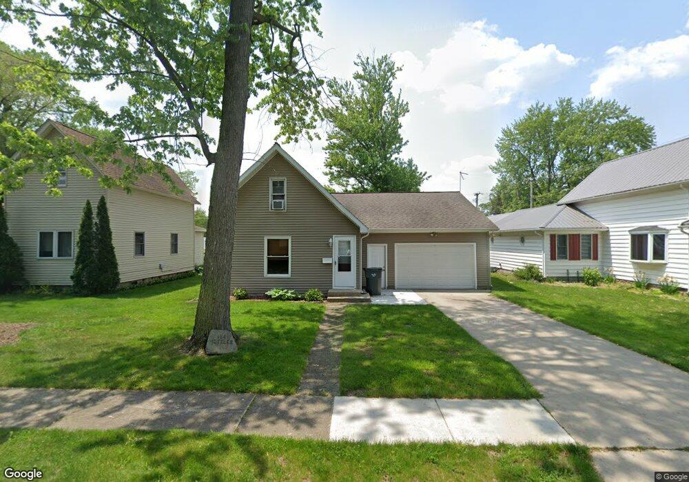 154 Metzler Ave, Nappanee, IN 46550 - photo 1