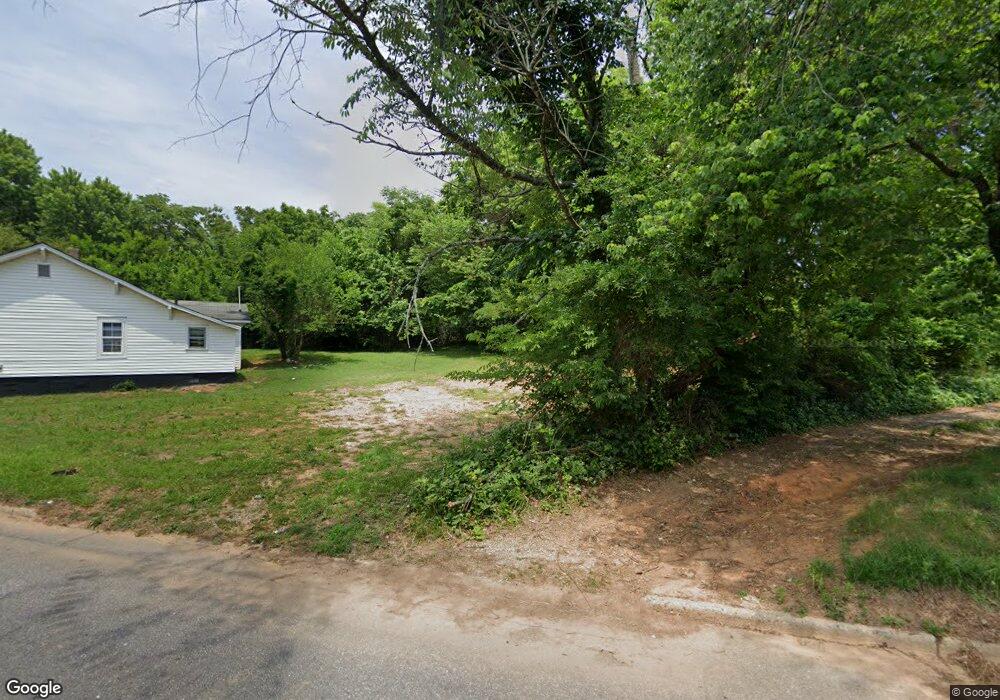 1327 Old Charlotte Rd, Statesville, NC 28677 - photo 1