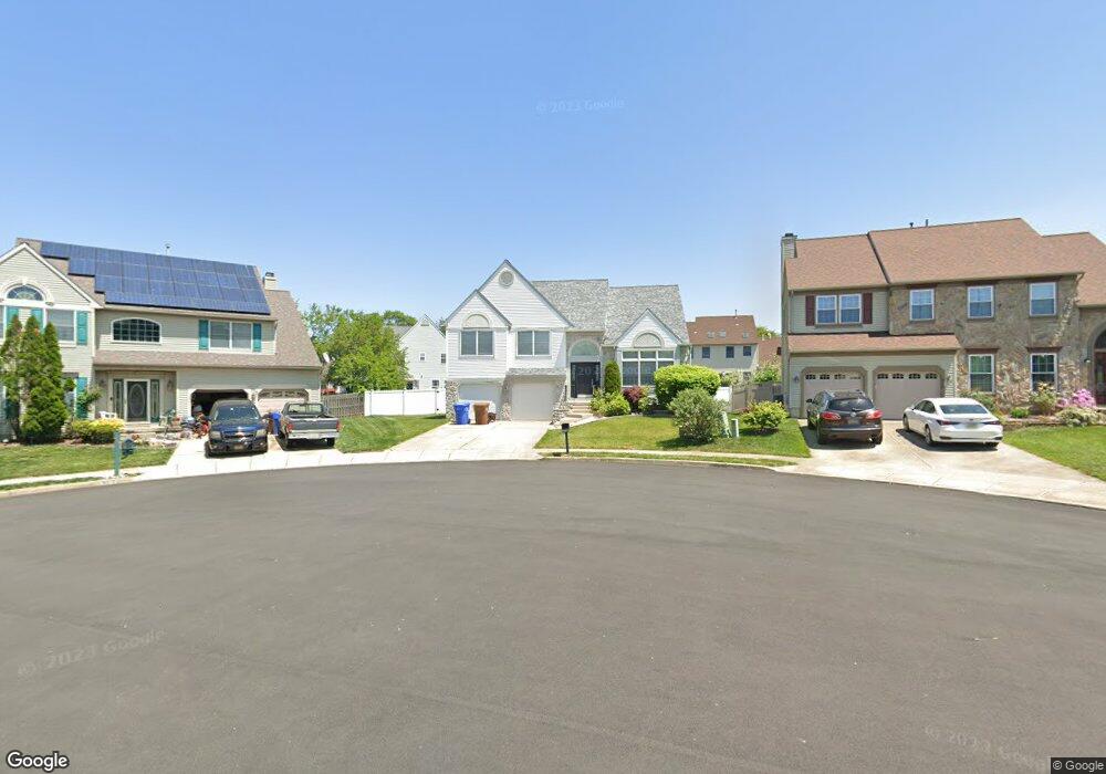 315 Sussex Ct, Swedesboro, NJ 08085 - photo 1