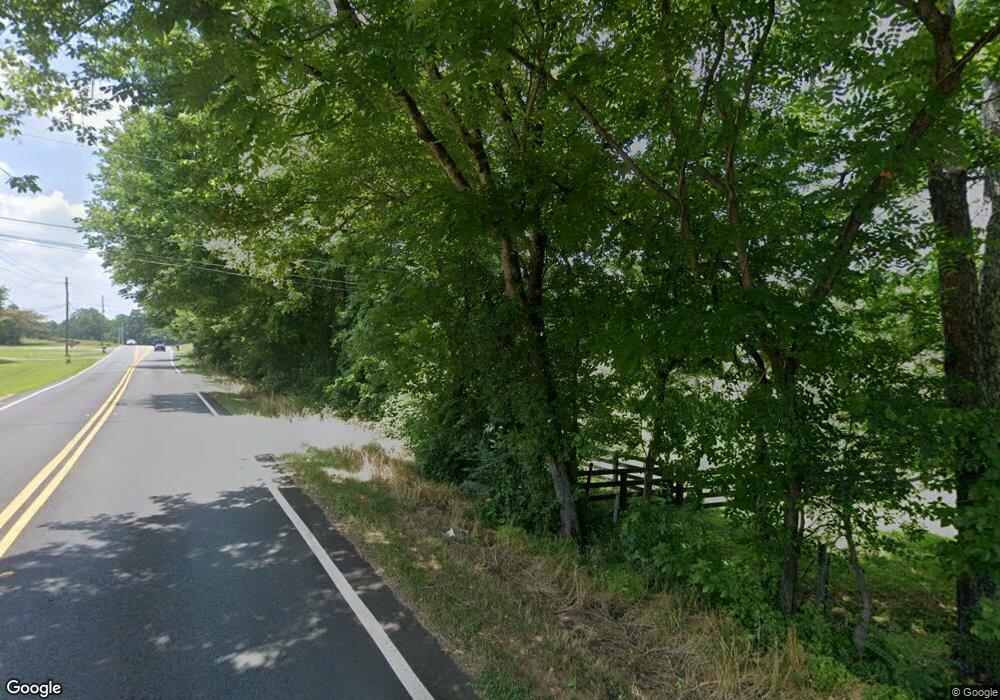 E E Cherokee Dr unit A, Woodstock, GA 30188 - photo 1