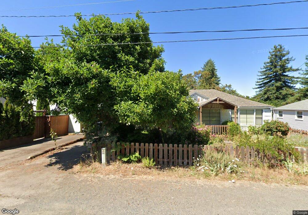 940 W M St, Springfield, OR 97477 - photo 1