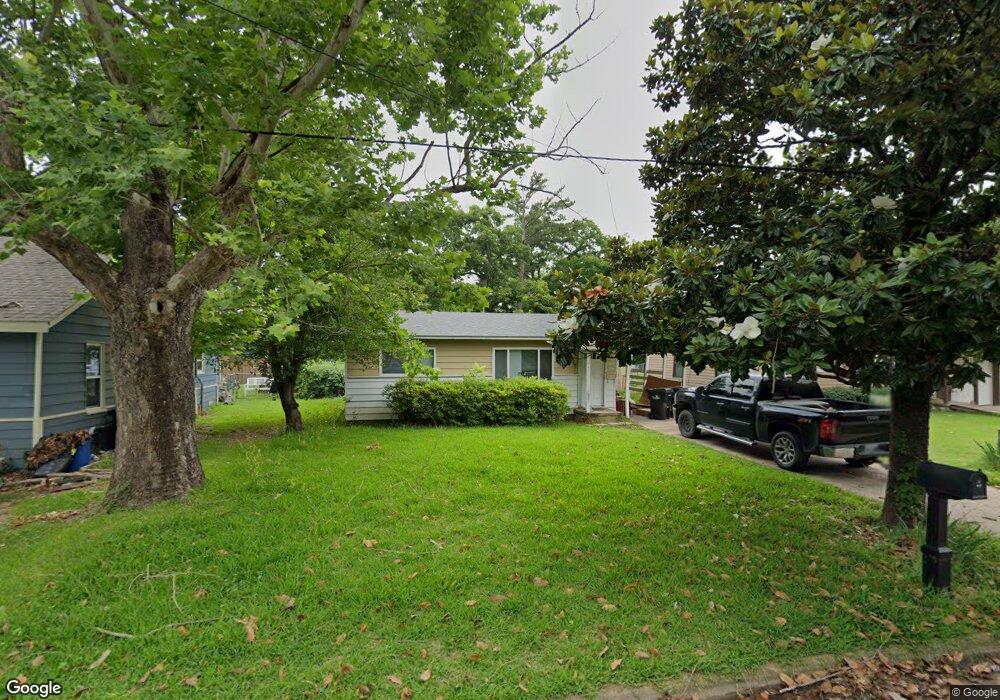 1028 W Florence St, Denison, TX 75020 - photo 1